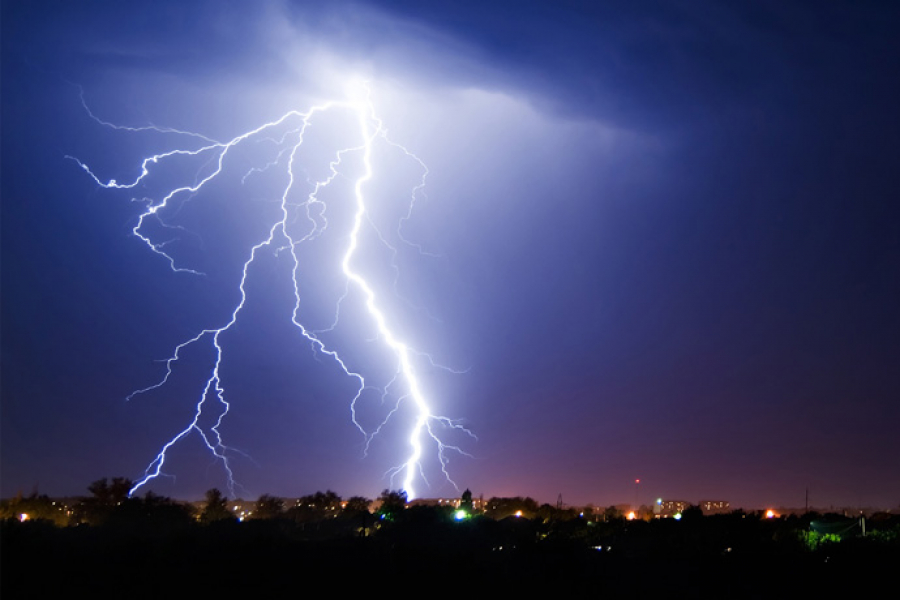 How to predict lightning | ECMWF