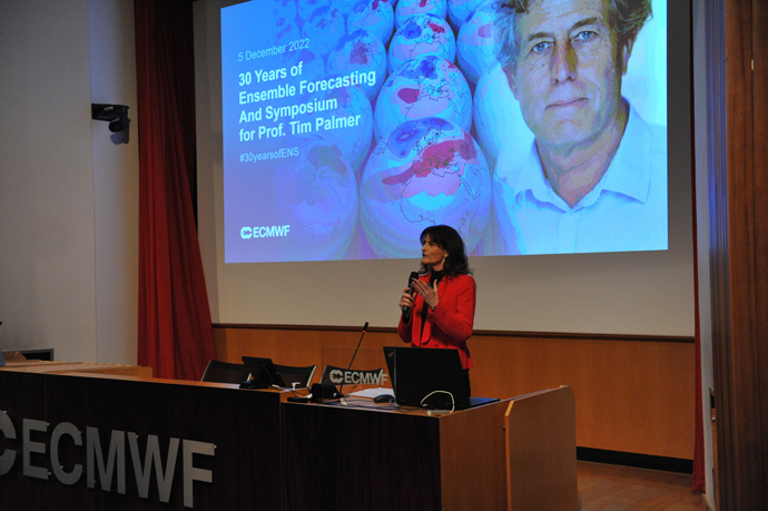Florence Rabier, Director-General of ECMWF, welcoming the participants of the symposium in Reading.